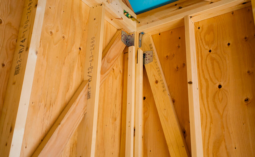 耐震壁柱補強など